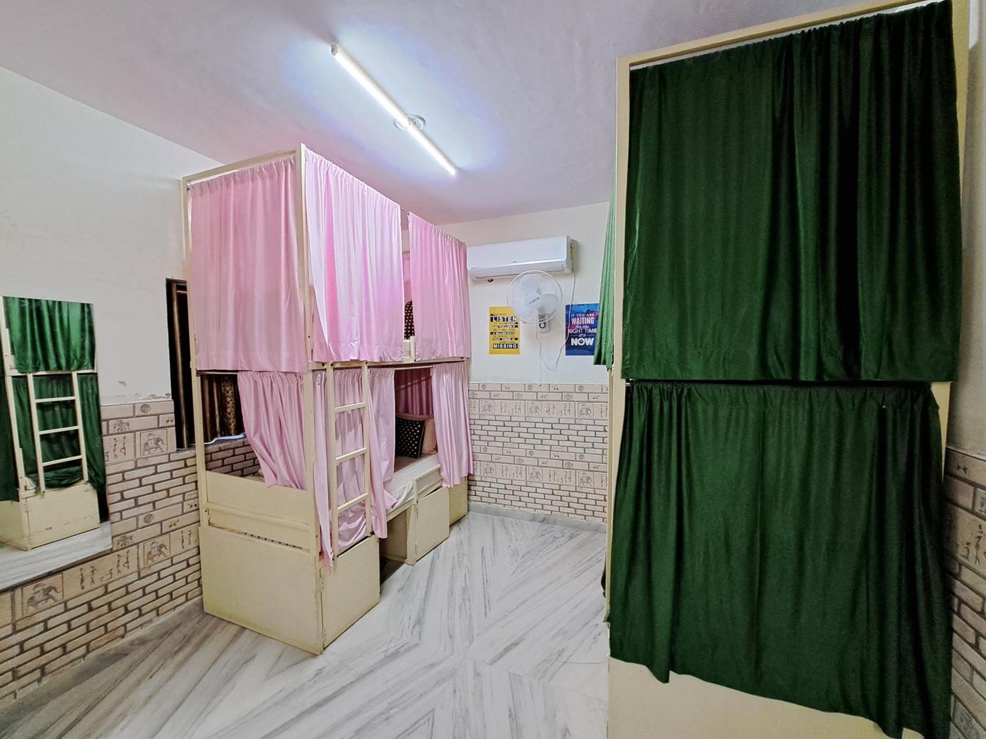 Swaraj Palace Dzsaipur Kültér fotó
